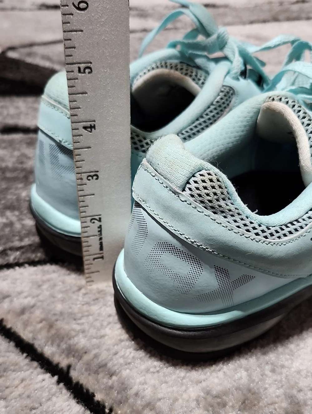 NIKE AIR MAX DEFY RN 2013 GLACIER ICE  BLUE BLACK SWOOSH ATHLETIC SHOES